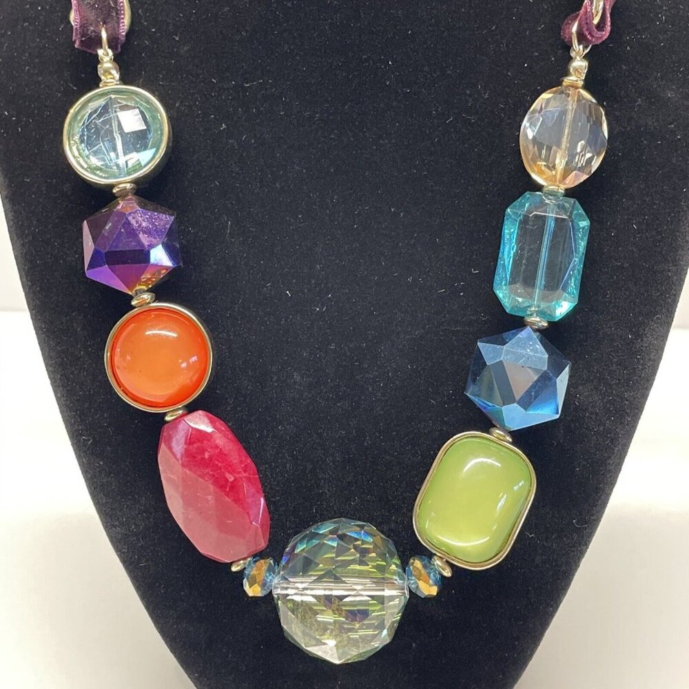 Beaded Multicolored Necklace Gold Tone Mixed Materials Rainbow Statement Chain - Picture 4 of 16